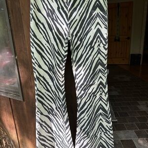 We The Free Black and White Striped Pants size 28